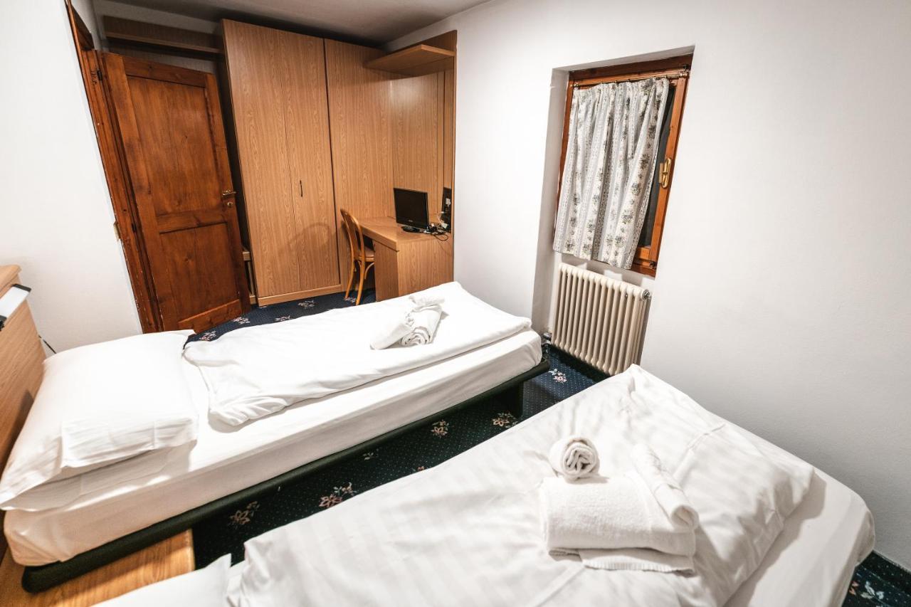 Smart Hotel Renzi Folgarida Kültér fotó