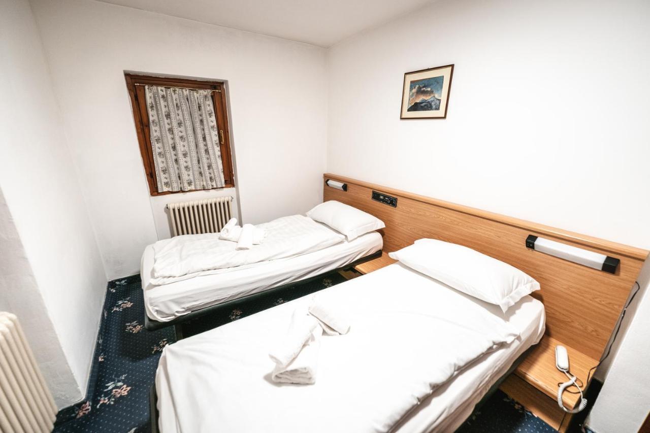 Smart Hotel Renzi Folgarida Kültér fotó